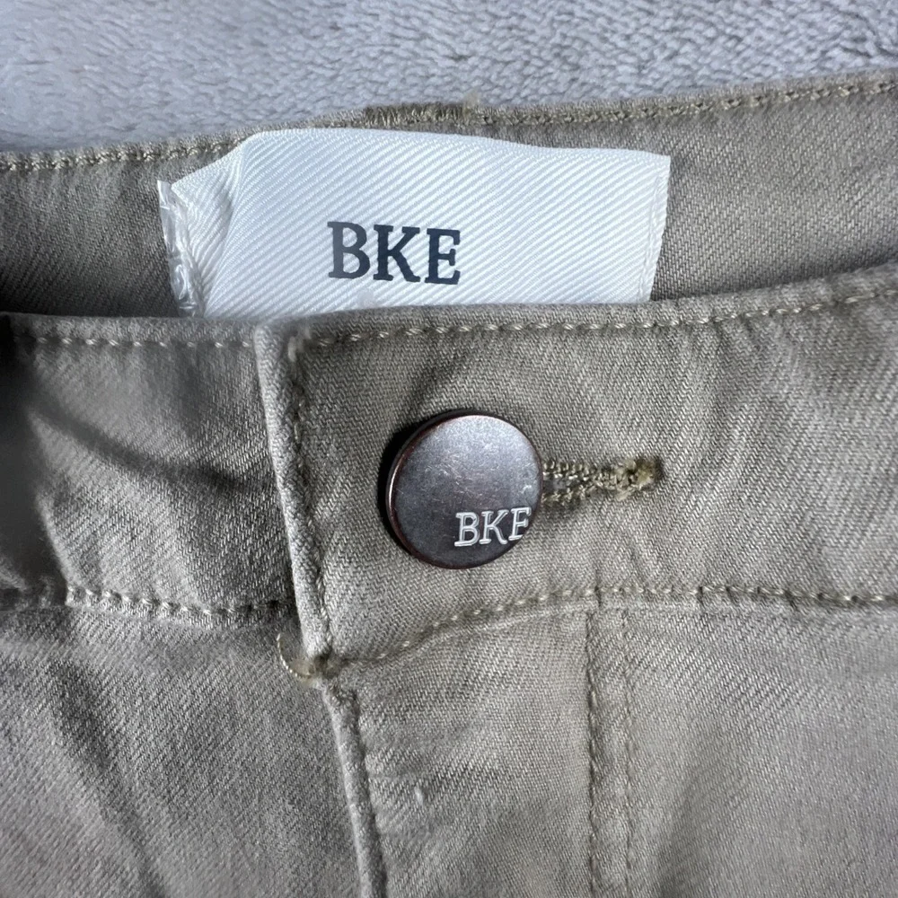 BKE Denim Women's Tan Bootcut Twill 5-Pocket Pants Chinos Size 31x33Cotton Blend